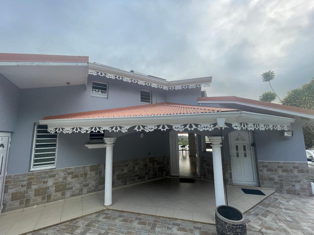 לה פראנסז Les Appart Villa Sunbay Caraibes Avec Piscine Privative Vue Mer Et Montagne מראה חיצוני תמונה