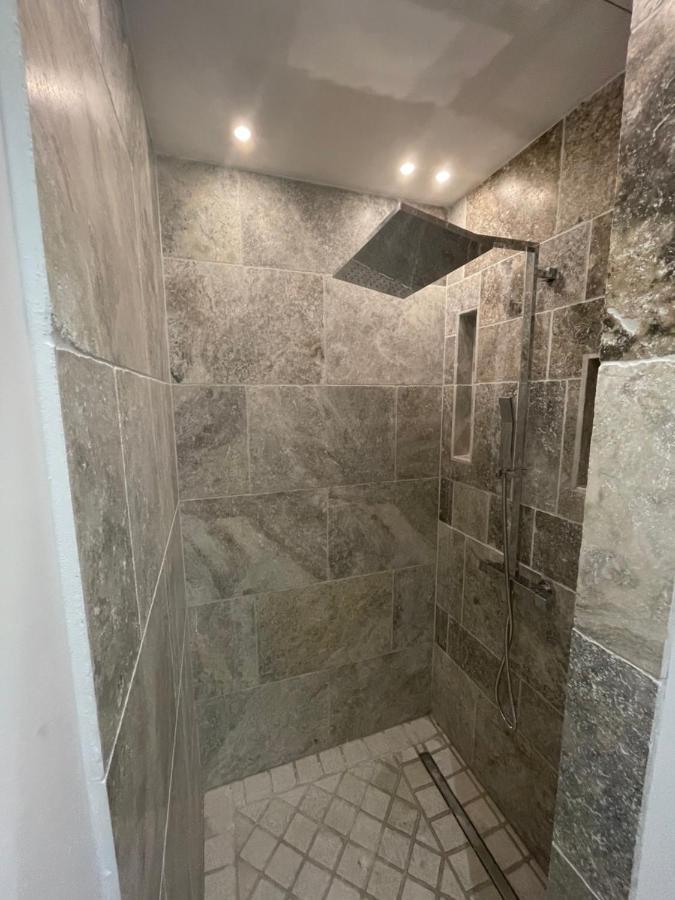 לה פראנסז Les Appart Villa Sunbay Caraibes Avec Piscine Privative Vue Mer Et Montagne מראה חיצוני תמונה