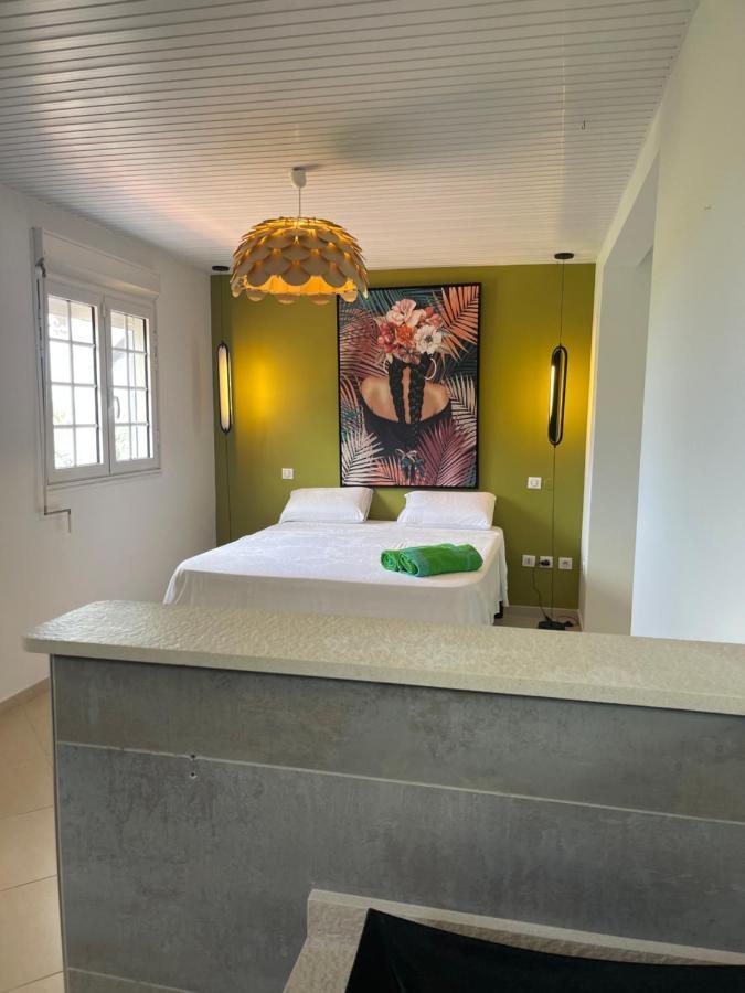 לה פראנסז Les Appart Villa Sunbay Caraibes Avec Piscine Privative Vue Mer Et Montagne מראה חיצוני תמונה