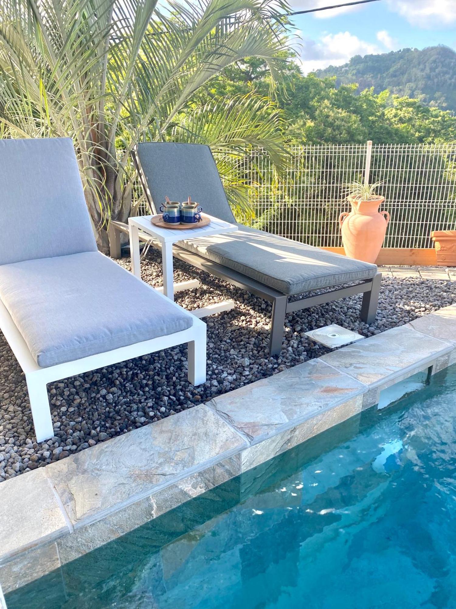 לה פראנסז Les Appart Villa Sunbay Caraibes Avec Piscine Privative Vue Mer Et Montagne מראה חיצוני תמונה