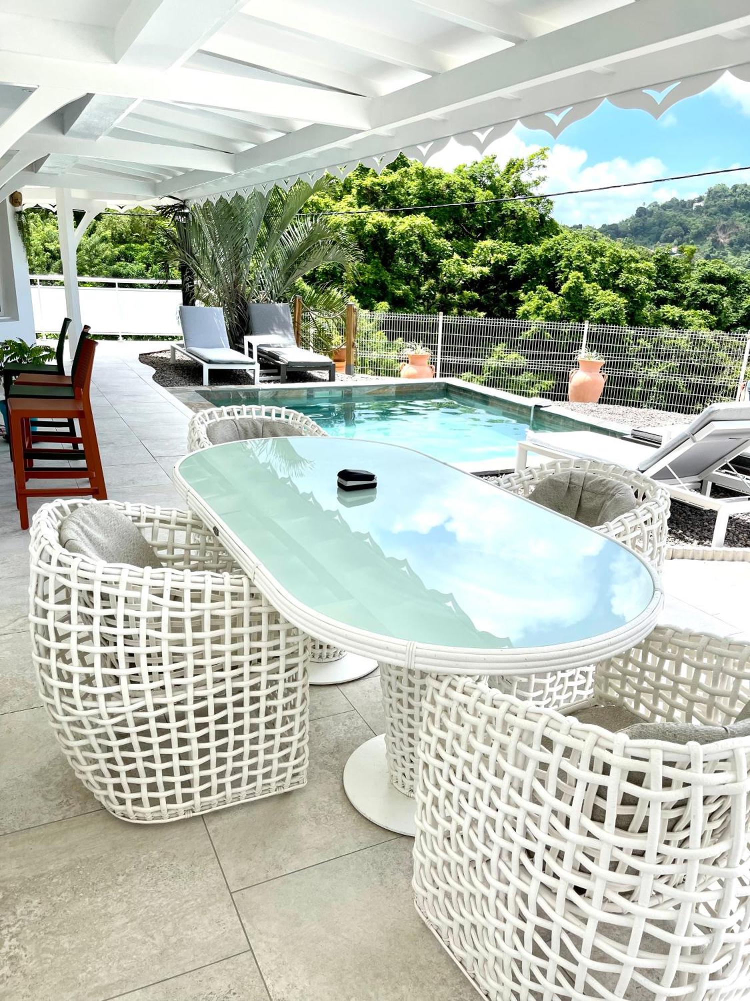 לה פראנסז Les Appart Villa Sunbay Caraibes Avec Piscine Privative Vue Mer Et Montagne מראה חיצוני תמונה